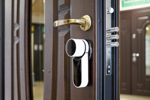 Drawbacks and Benefits of Keyless Entry for Rental Properties