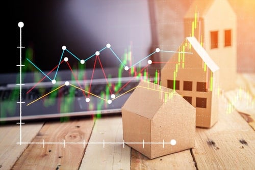 Real Estate Investment Forecast for 2021 - Is Now the Time to Take Risks?