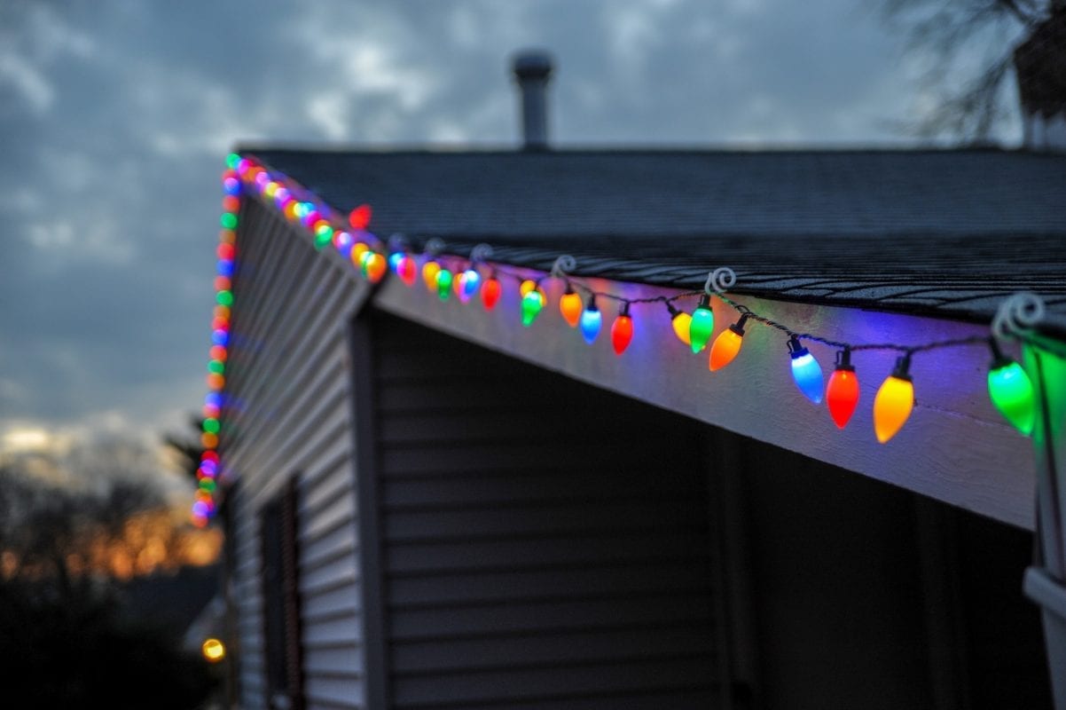 Holiday Safety Tips Landlords Should Pass Along to Tenants