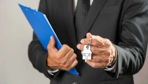 working-with-property-management-company-1 | | Bay Property Management Group
