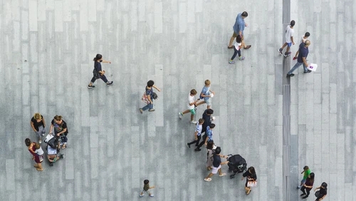 busy-walkable-street
