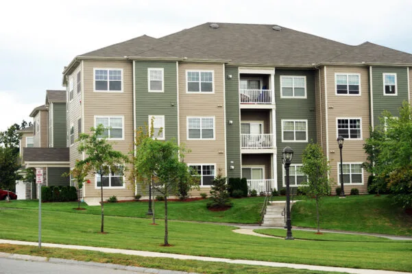 Exterior of a small apartment building that may have flexible rental requirements